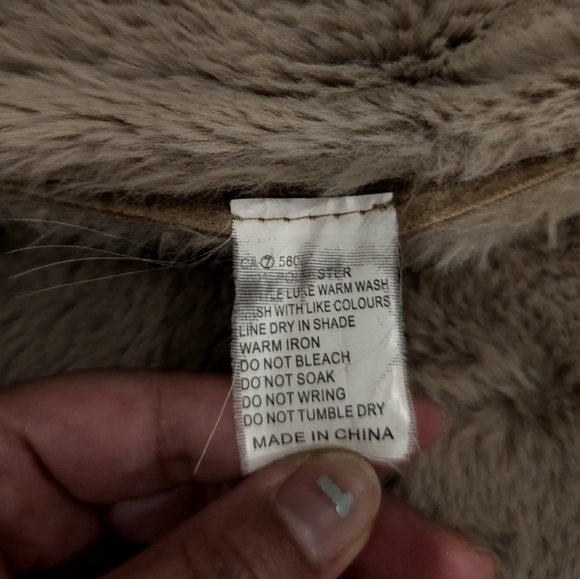 *** SOLD *** Faux Shearling Jacket Stand-up Collar Asymmetrical Zipper - Picture 9 of 11